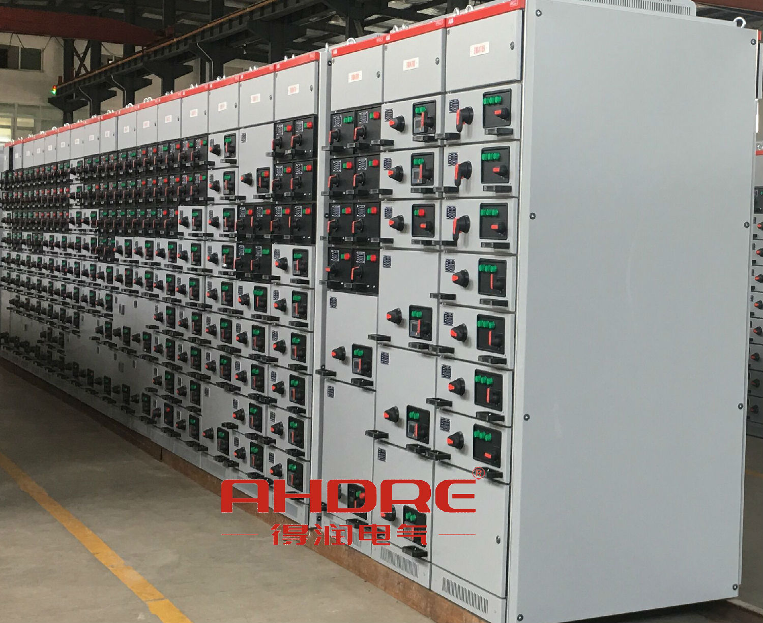 進(jìn)線柜 出線柜 開關(guān)柜 電話：400-0551-777