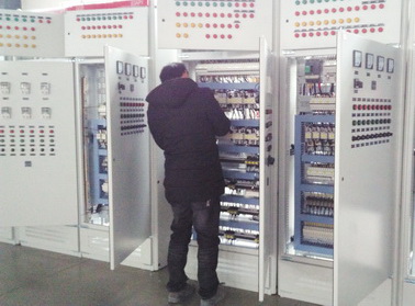 成套開(kāi)關(guān)柜廠(chǎng)　400-128-7988